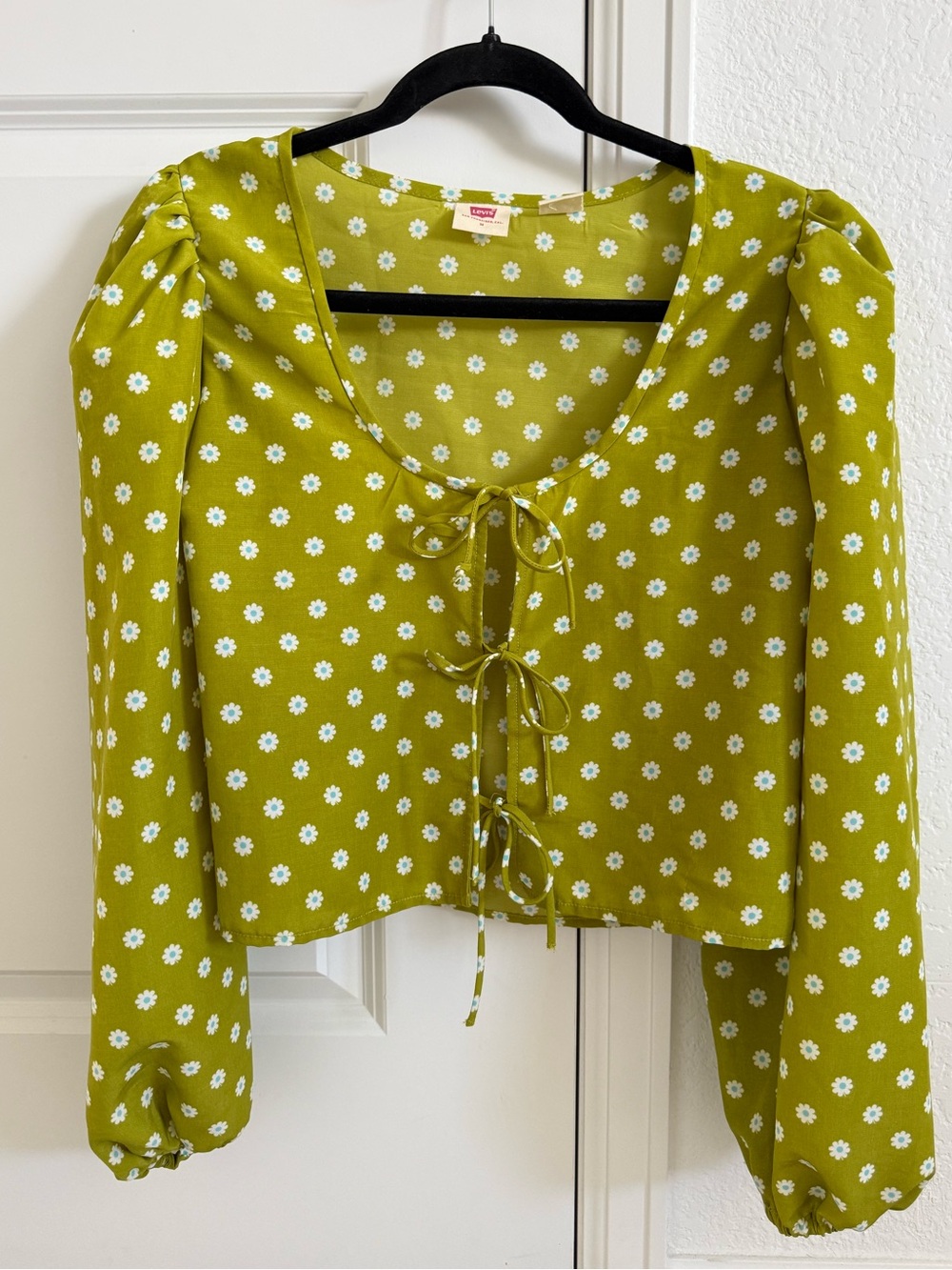 Levi's Embry Long Sleeve Green Floral Tie Blouse, Womens Medium